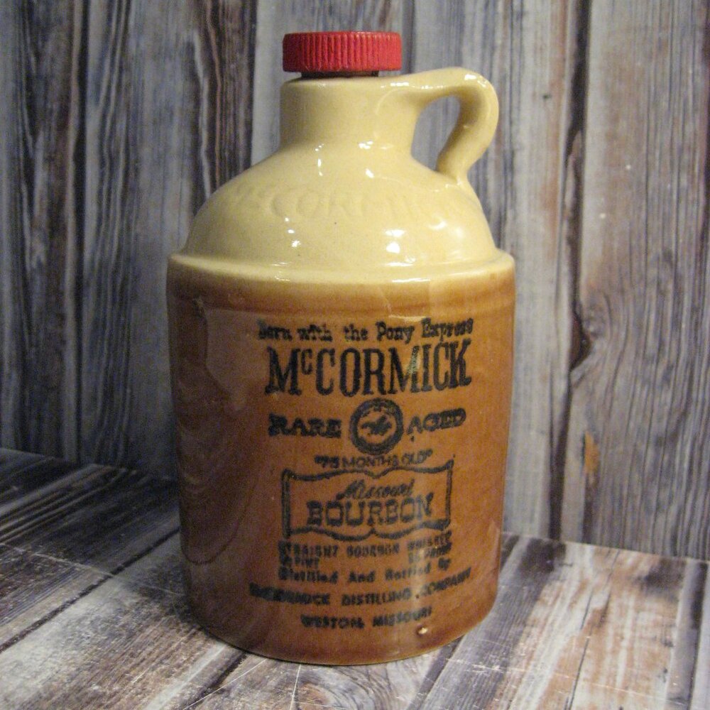 VINTAGE MCCORMICK BOURBON STONEWARE JUG WITH LID - EMPTY